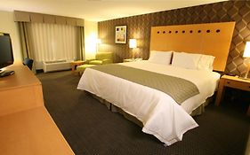 Holiday Inn Express&Suites Monterrey Aeropuerto, an IHG Hotel